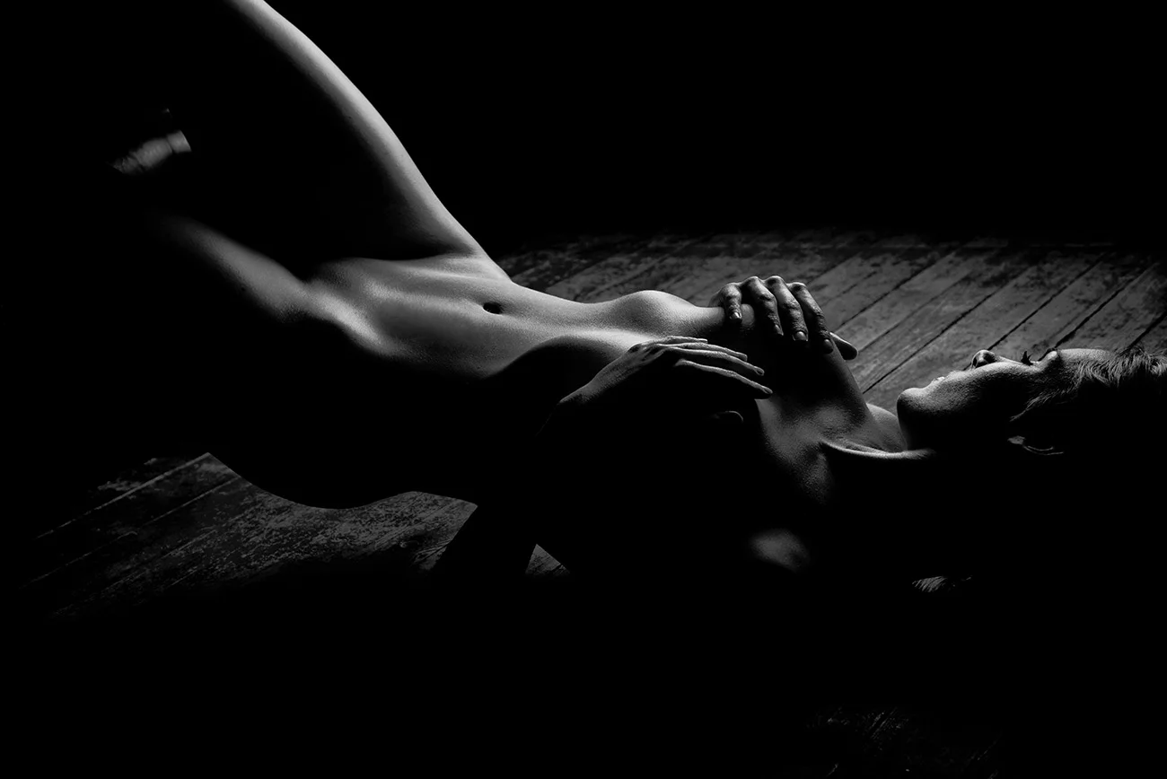 Wat is de beste naaktfotografie: de beste fotostudio of de beste fotograaf voor naaktfoto´s en boudoirfoto´s