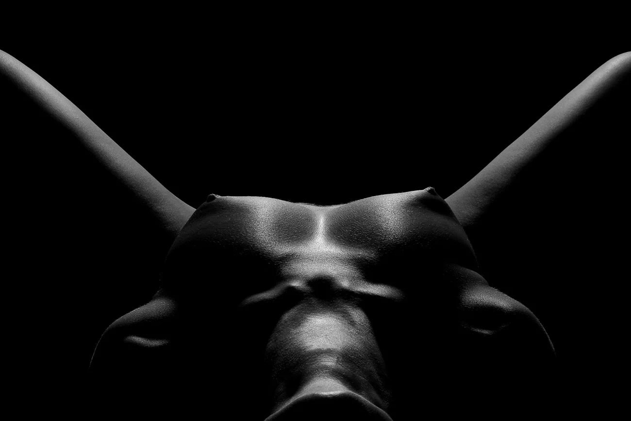 ​Zwart-Wit Naaktfotografie Fine Art Nudes, Boudoirfoto´s Galerie–Inspiratie-Fotokunst